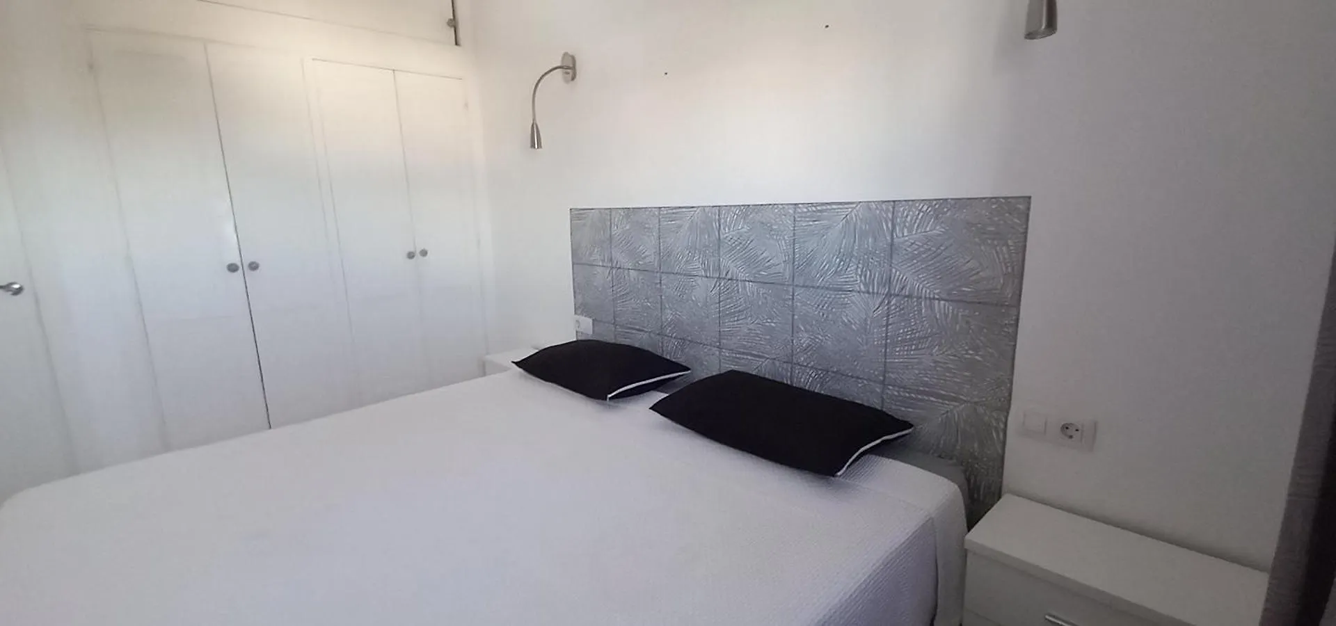 Casa Cherie Los Cristianos  Apartment